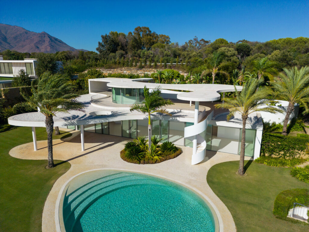 Photo: Villa in Casares