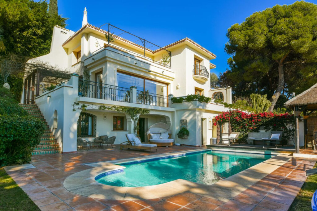 Photo: Villa in Marbella East